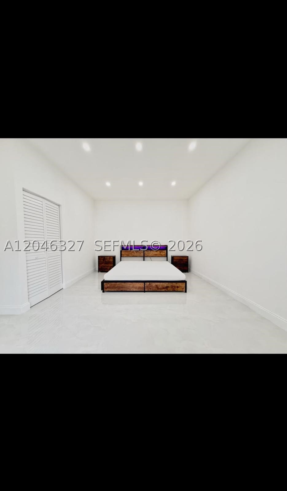 RAULS PLACE AT OASIS - Residential
