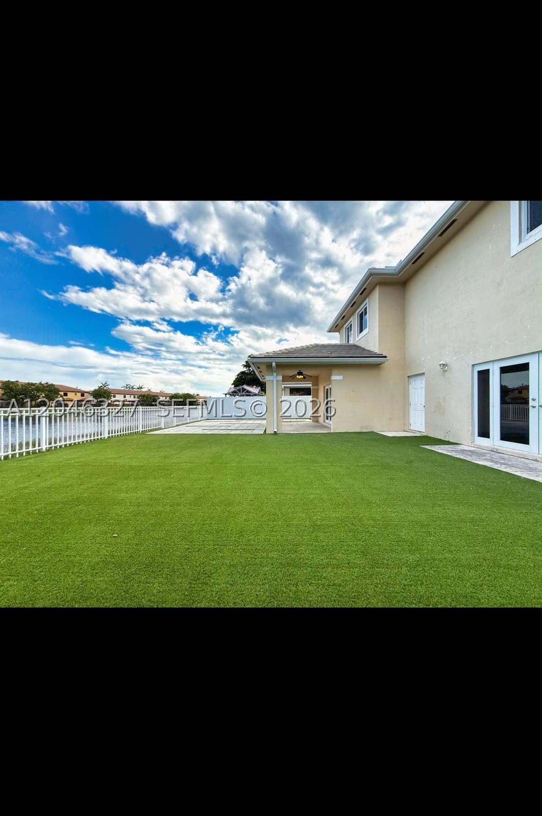 RAULS PLACE AT OASIS - Residential