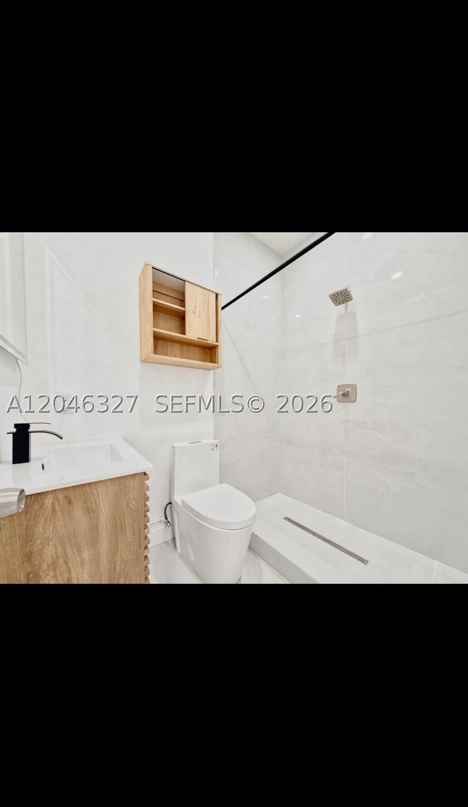 RAULS PLACE AT OASIS - Residential
