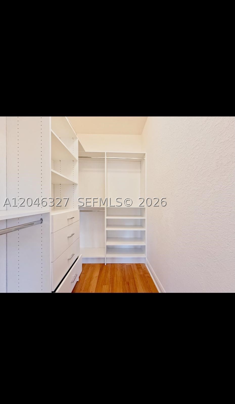 RAULS PLACE AT OASIS - Residential