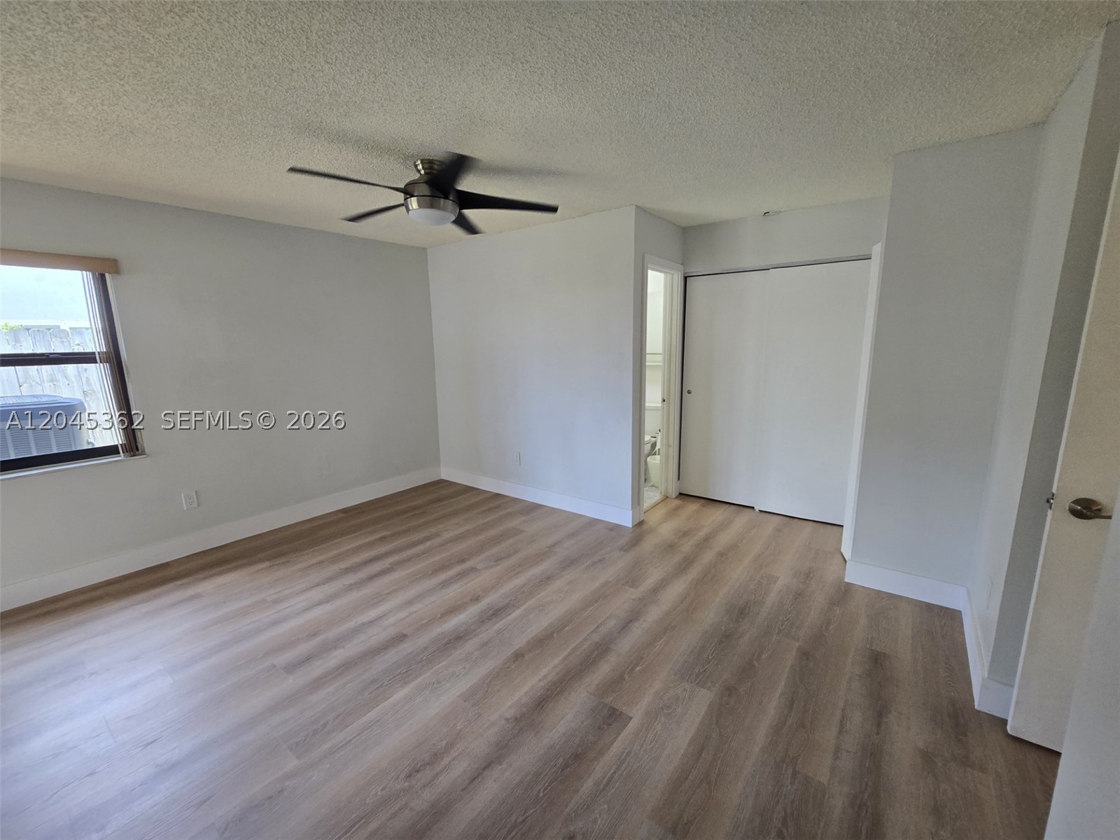 LES CHALETS II - Residential Lease