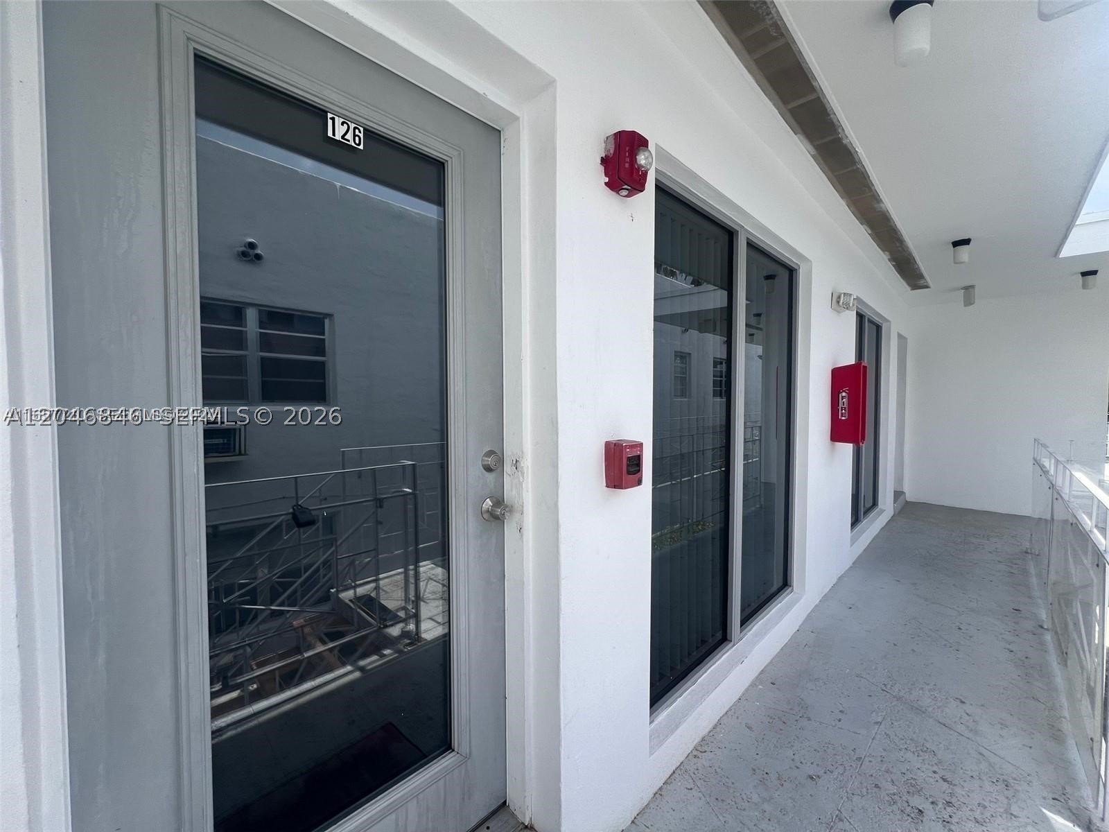 ETRURIA CONDO - Residential