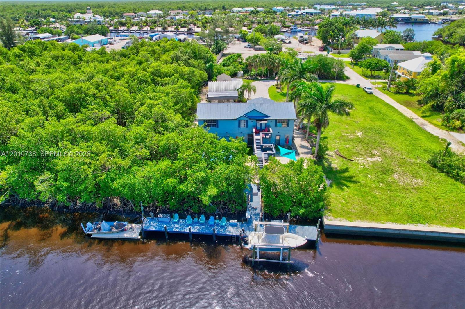 Everglades City - Residential Income
