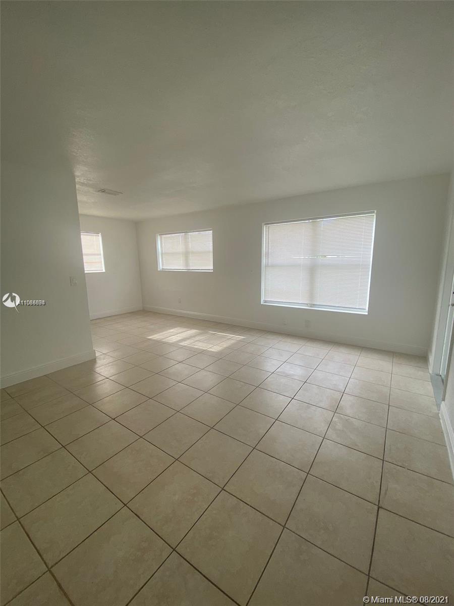 CARVER RANCHES - Residential Lease