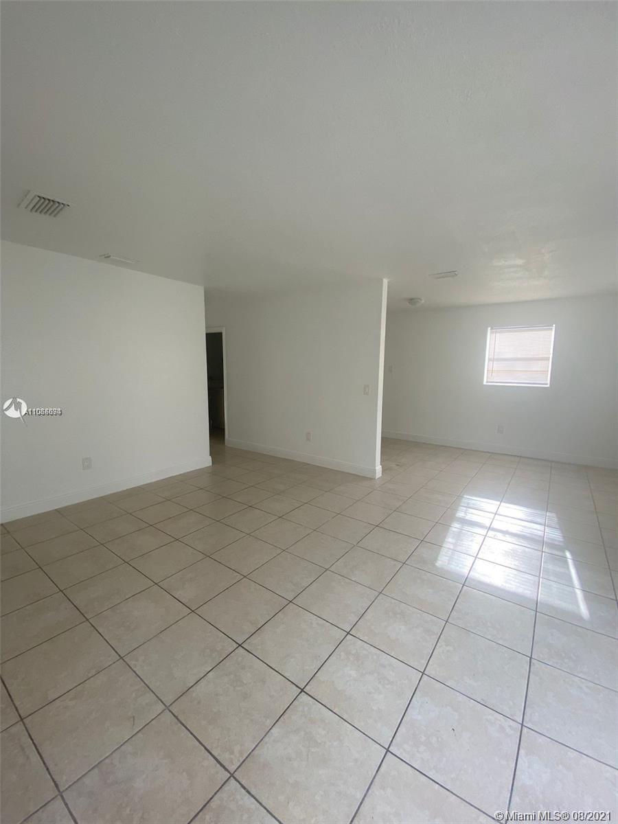 CARVER RANCHES - Residential Lease