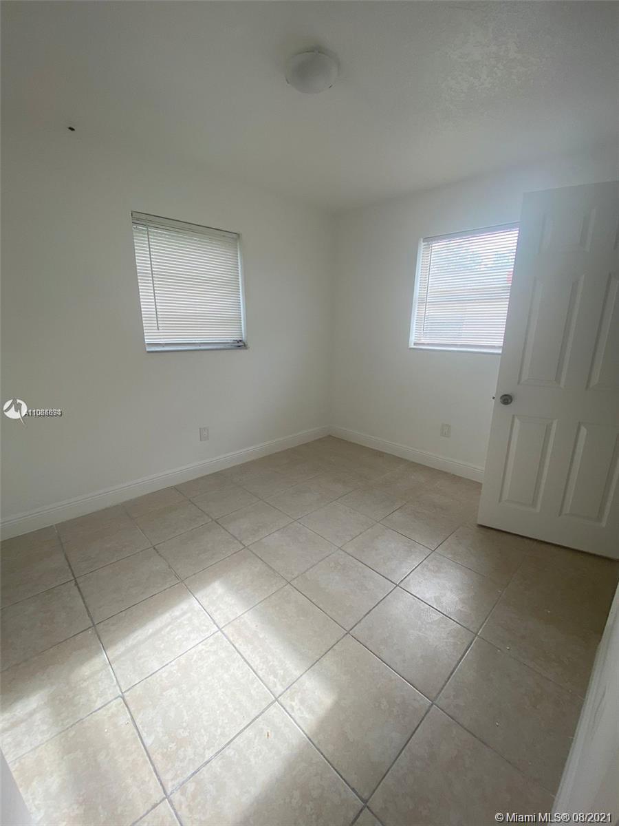 CARVER RANCHES - Residential Lease