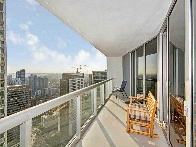 ICONBRICKELL CONDO NO 1 - Residential Lease