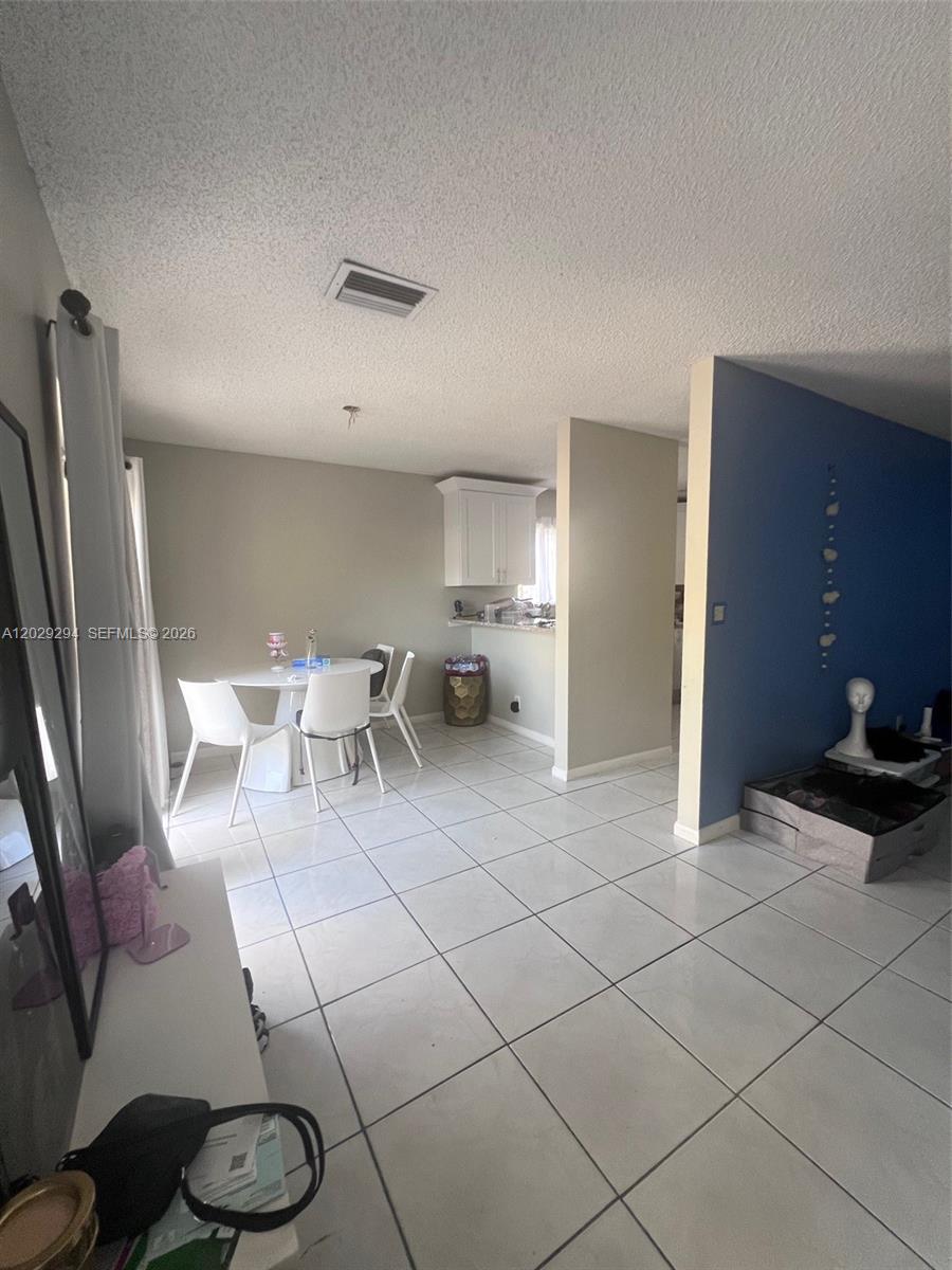 CHERRY LANE - Residential