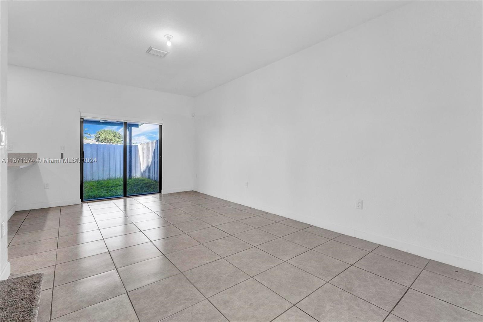 BOWTIE SUBDIVISION - Residential Lease