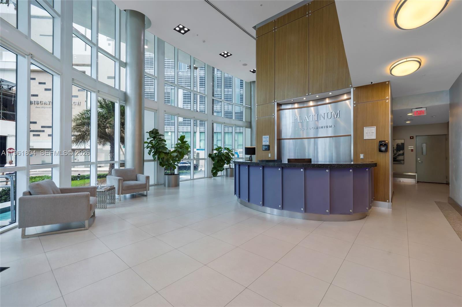 PLATINUM CONDO - Residential
