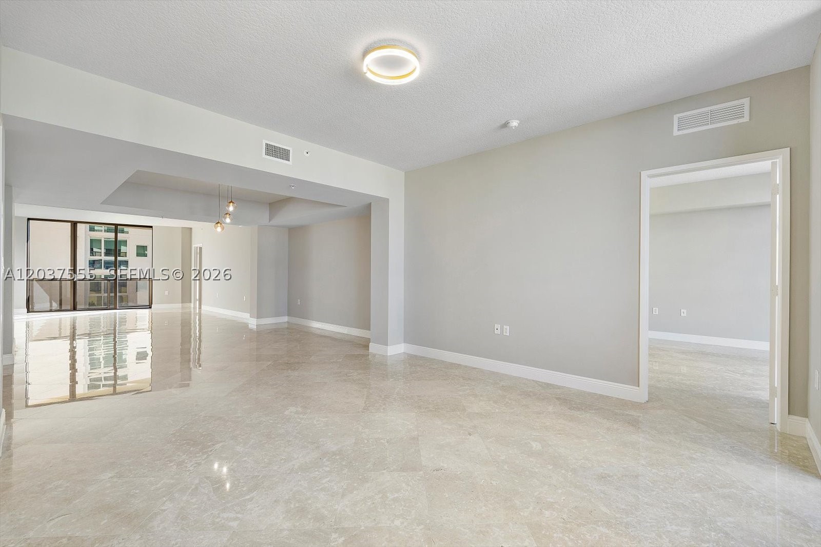 SAYAN CONDO - Residential Lease