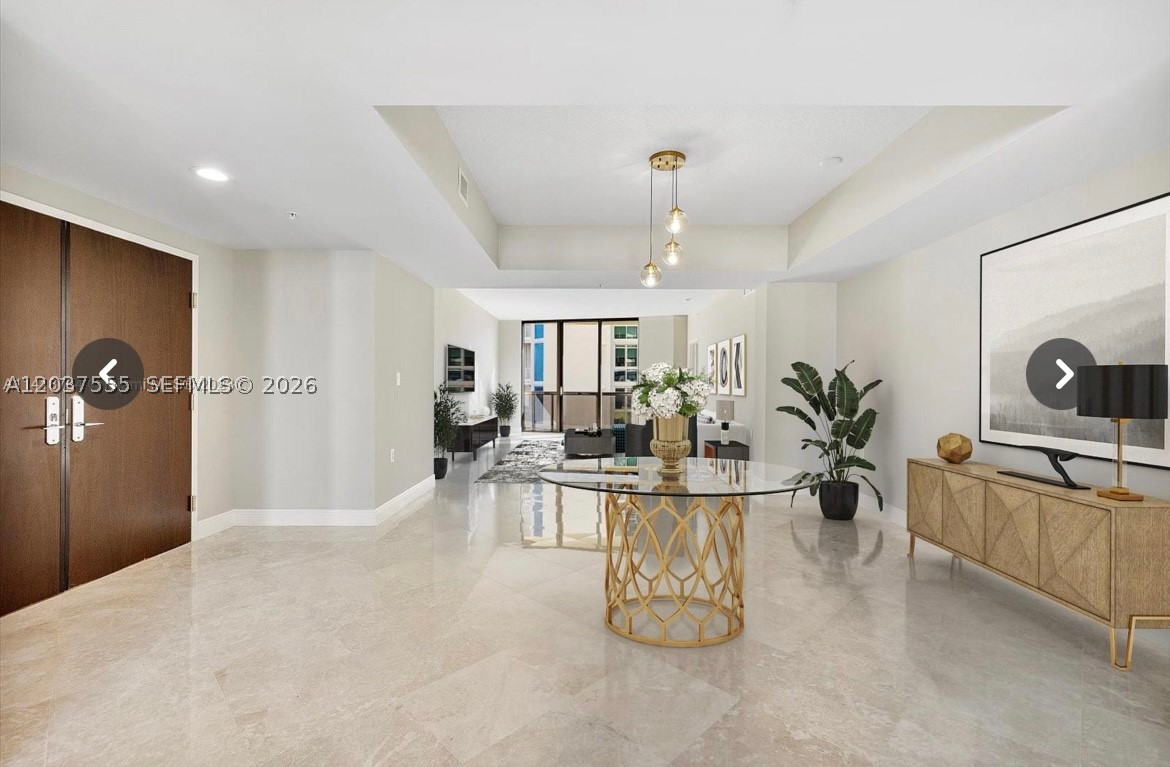 SAYAN CONDO - Residential Lease
