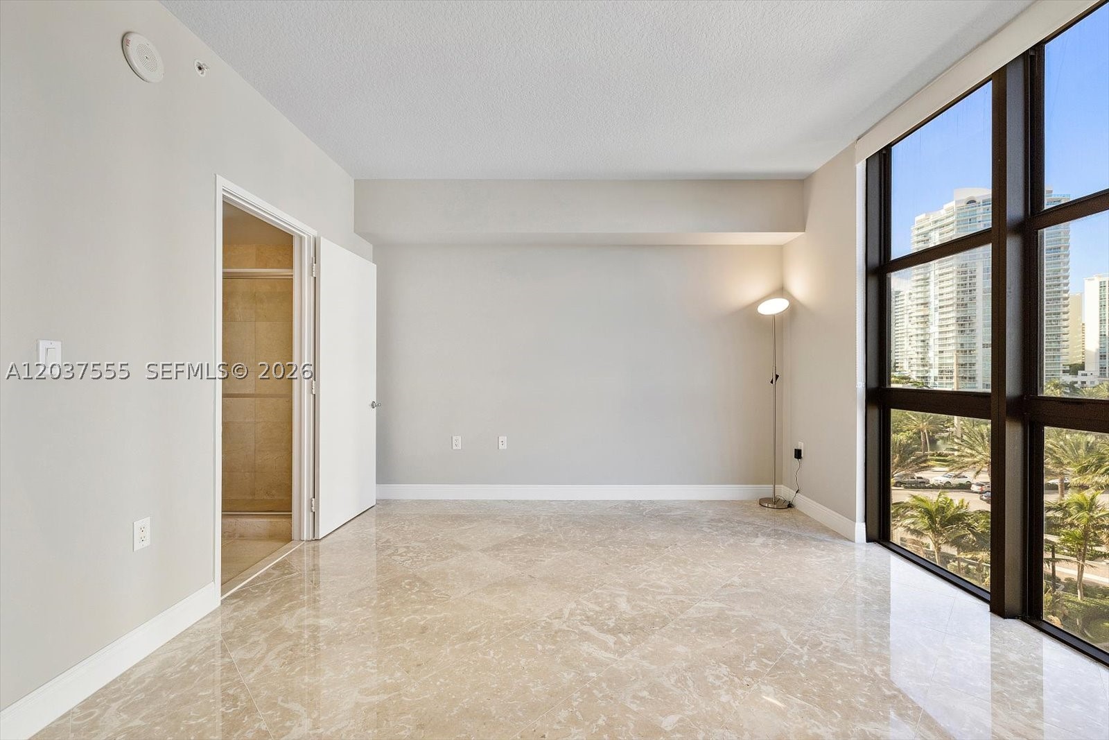 SAYAN CONDO - Residential Lease