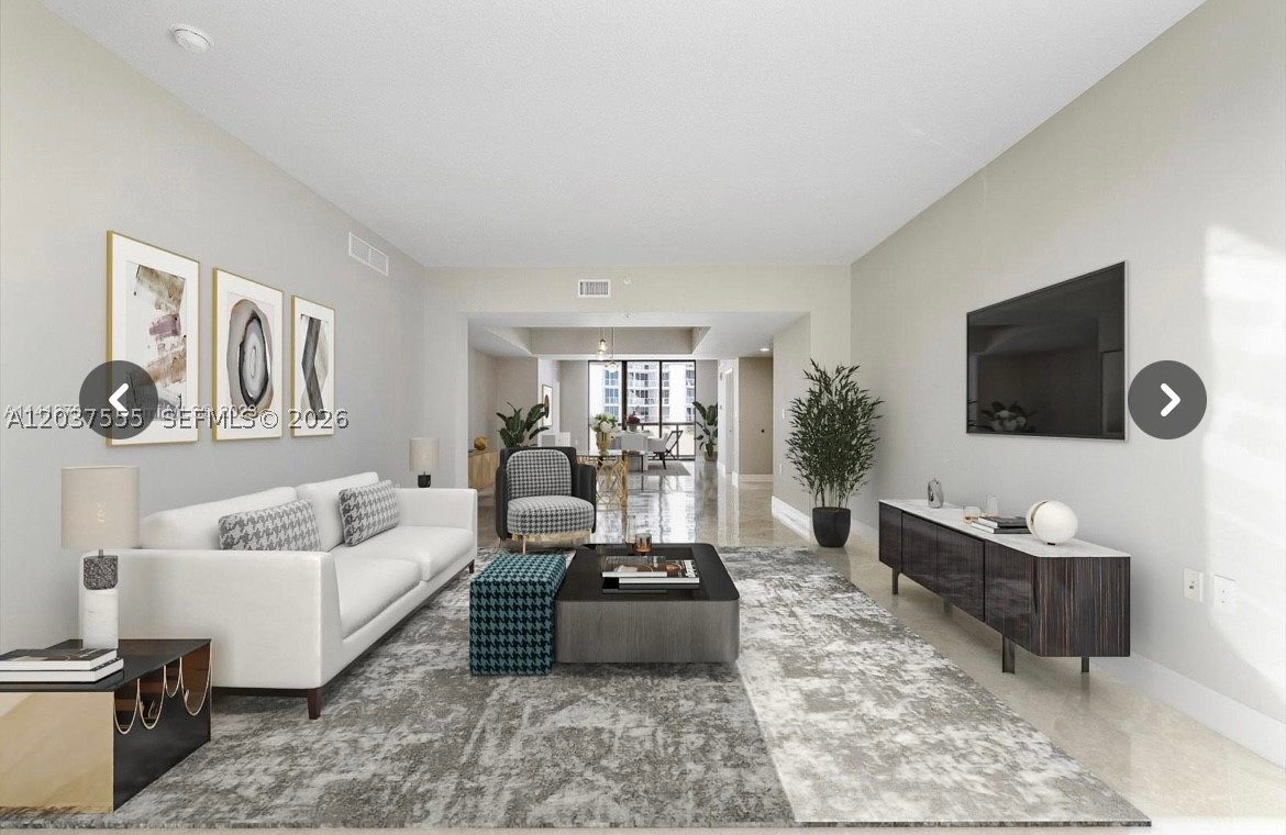 SAYAN CONDO - Residential Lease