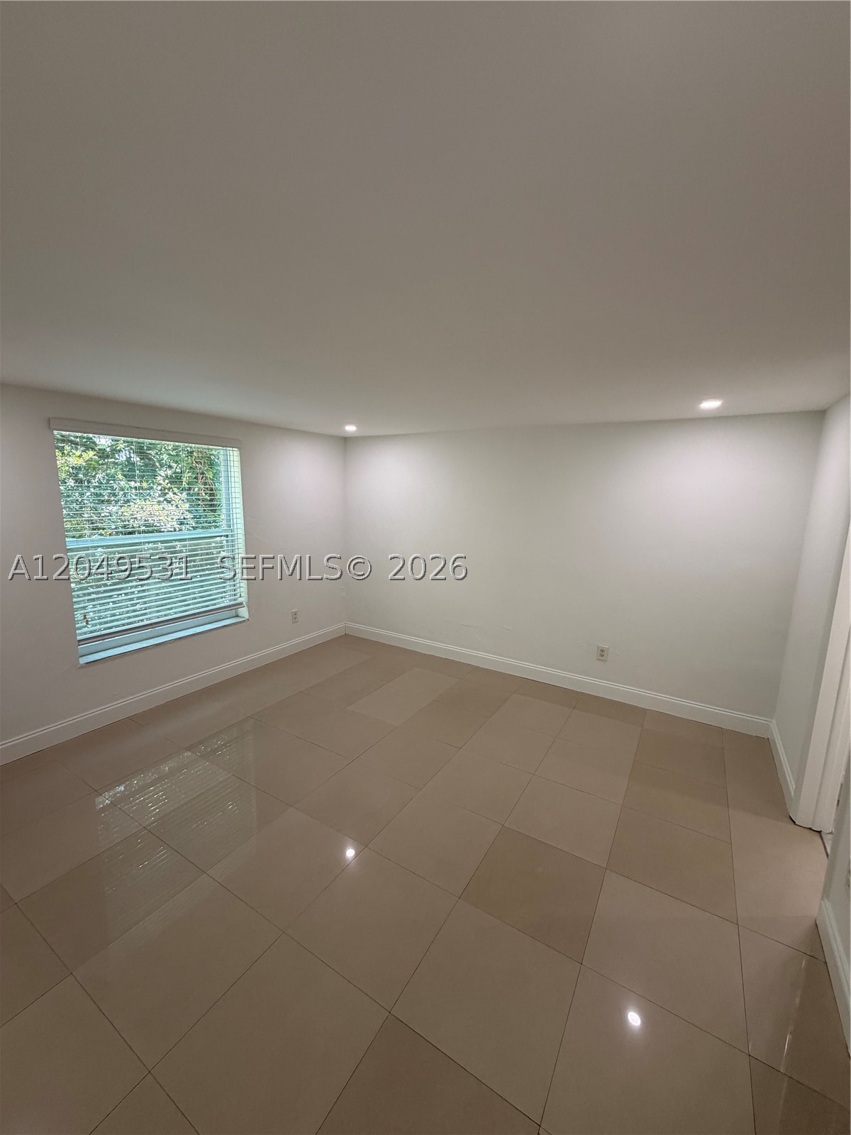 BRICKELL MAR CONDO - Residential Lease