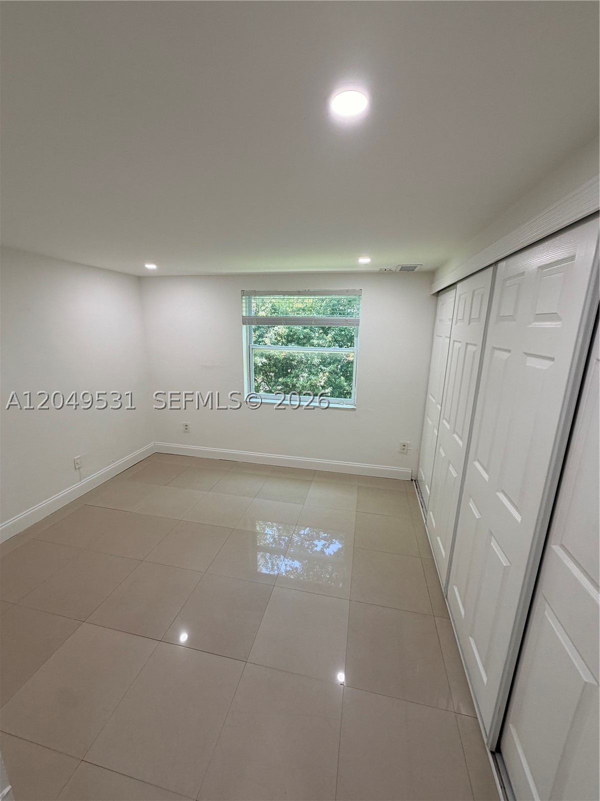 BRICKELL MAR CONDO - Residential Lease