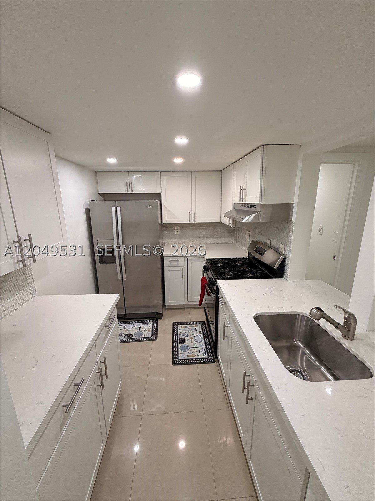 BRICKELL MAR CONDO - Residential Lease
