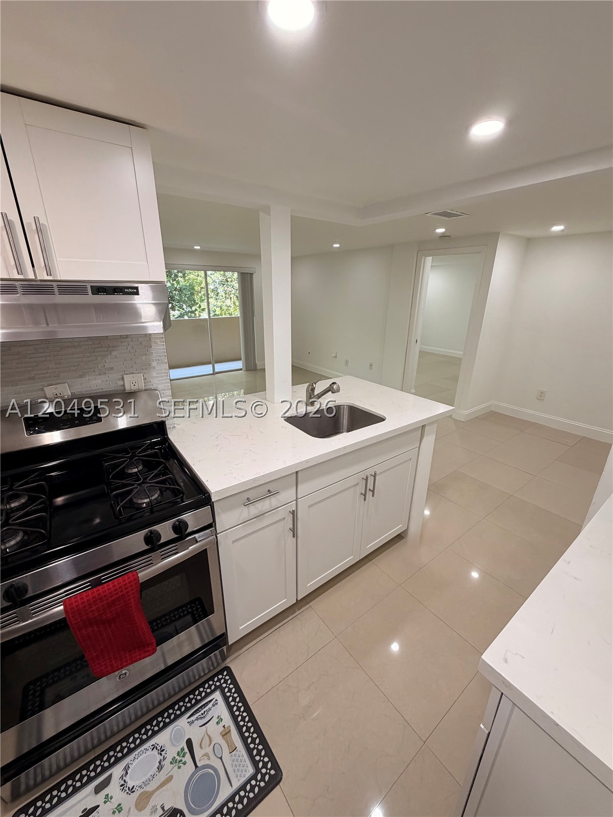 BRICKELL MAR CONDO - Residential Lease