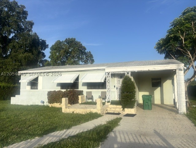 BISCAYNE GARDENS SEC F PA - Residential Lease
