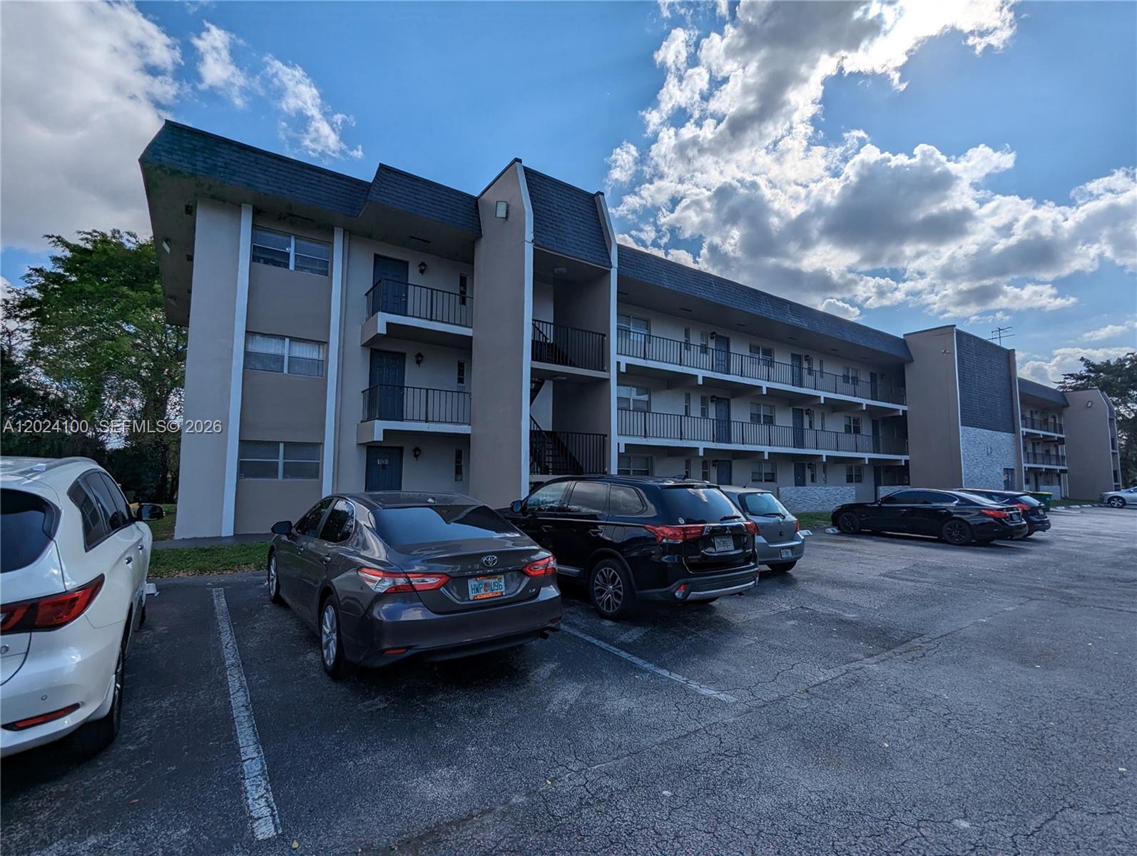 Welcome to Versailles Gardens—your peaceful retreat surrounded by scenic golf course views! This charming 2BD/2BA condo features an in-unit washer & dryer and a functional, comfortable layout perfect for everyday living. Enjoy amenities including a pool, clubhouse, basketball and tennis courts, and more. Centrally located with easy access to shopping, dining, and major roadways. Currently tenant-occupied through November 2026, offering an opportunity for investors or future homeowners alike. Requires a min 625 and above credit score per the association. Don’t miss this inviting condo in a tranquil, amenity-rich community!