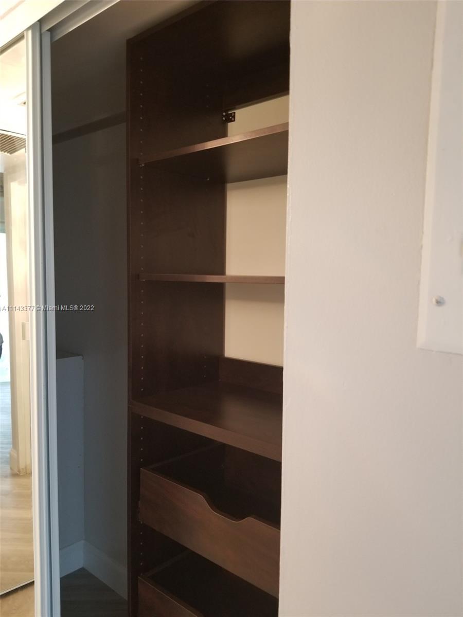 HOLIDAY PARK 1 CONDO - Residential Lease