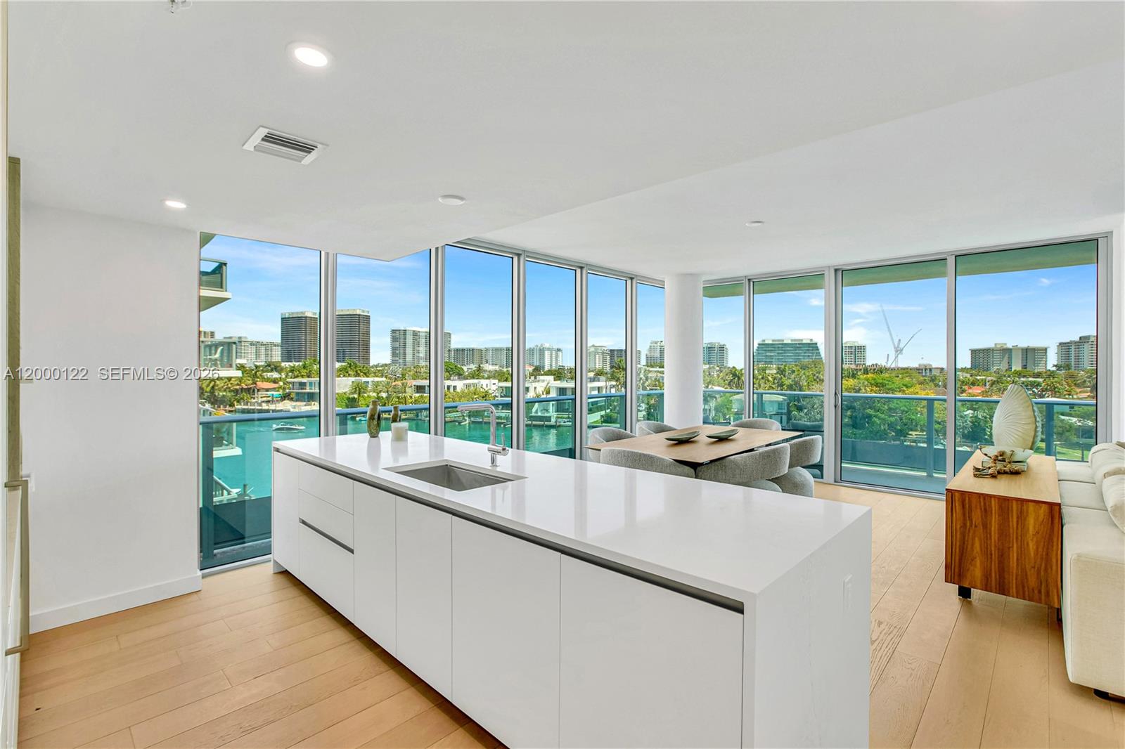 LA BAIA BAY HARBOR ISLAND - Residential