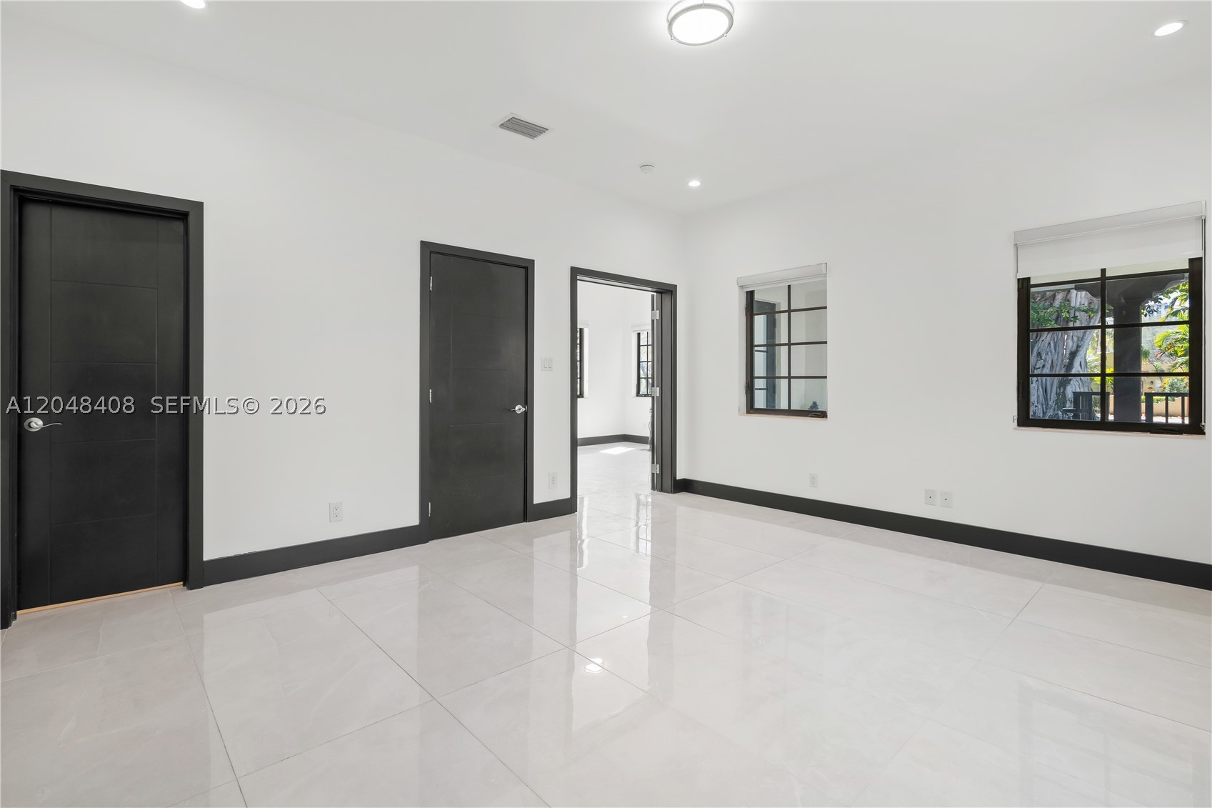 CORAL GABLES SEC B - Residential Lease