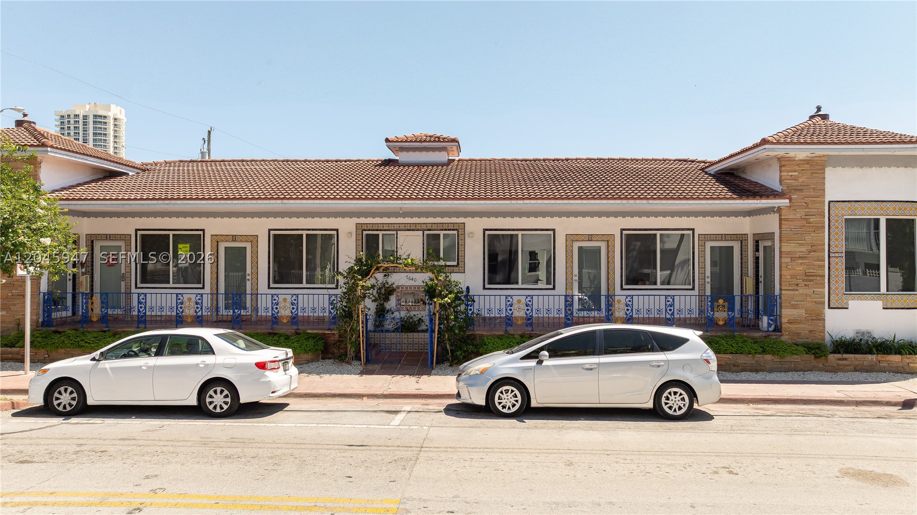6 Units in North Beach district, this property is one of the few properties in Harding where are allowed: Short term, Apartment Hotel, Airbnb and bed and breakfast. Currently managed as multi family with majority of leases month to month. Amazing opportunity for operators who are willing to use it as a short term business. 4 units out of 6 remodeled. New Impact windows, new impact doors, new ac, new laundry.