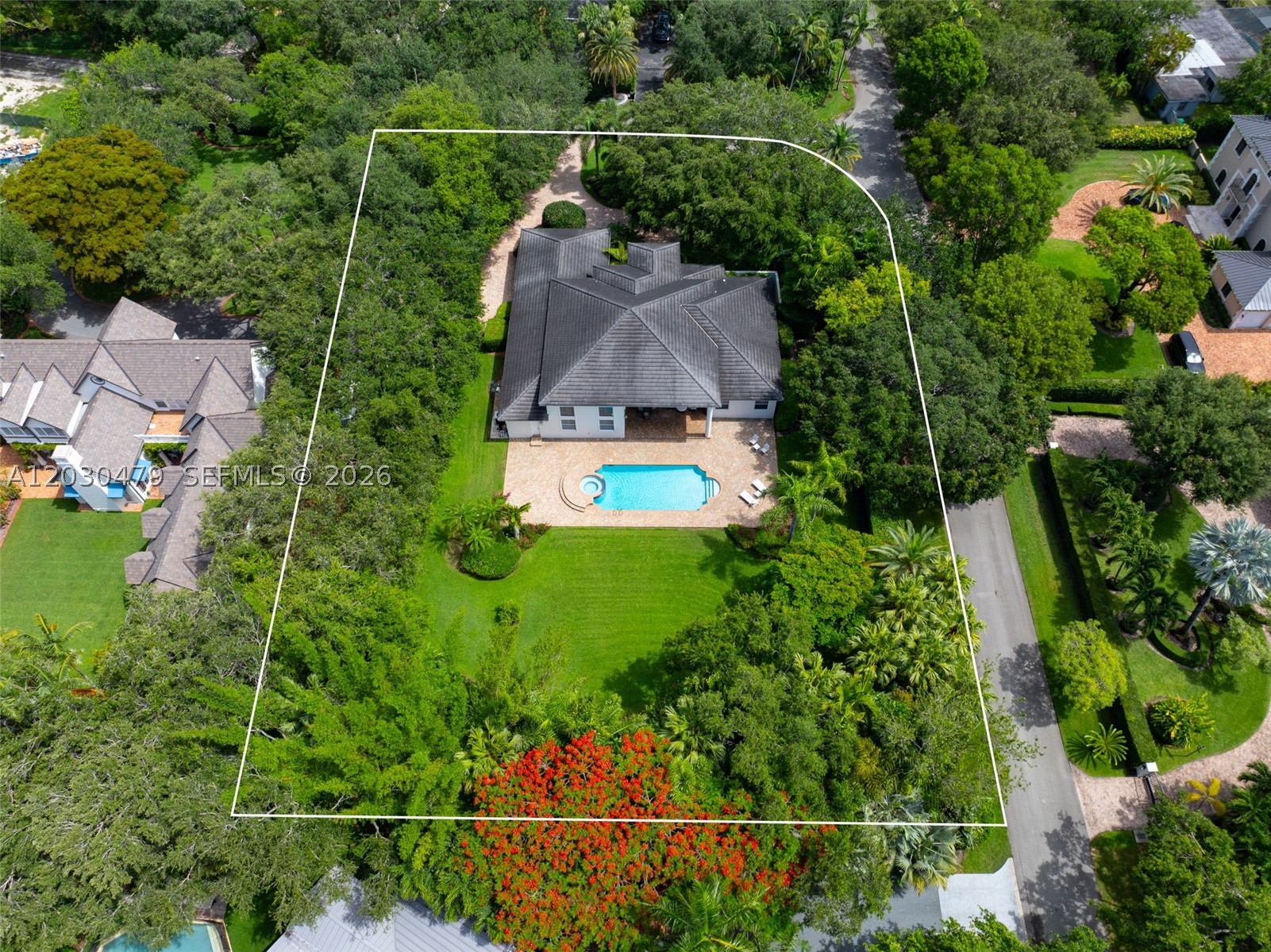 MARTIN SUBURBAN ACRES - Residential