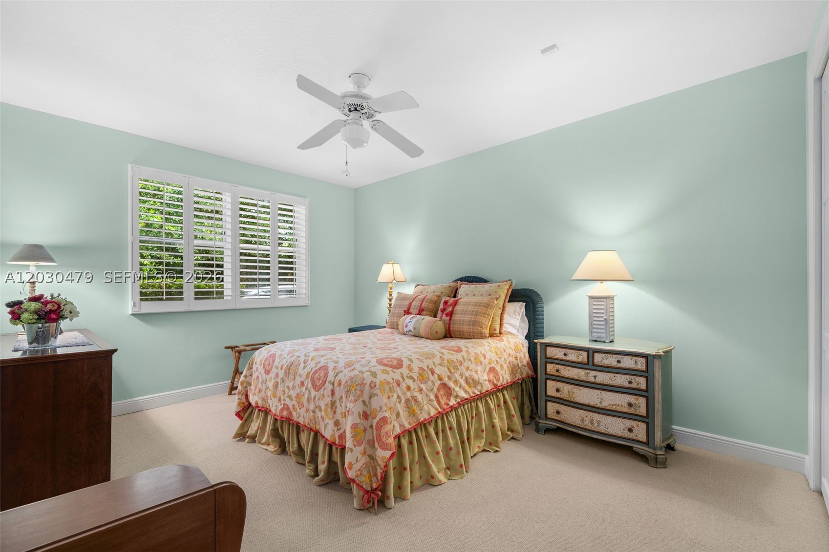 MARTIN SUBURBAN ACRES - Residential