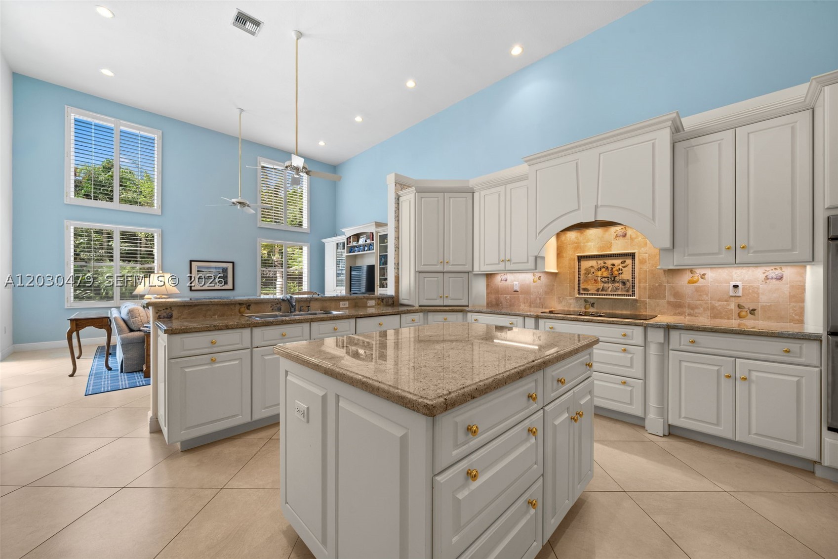 MARTIN SUBURBAN ACRES - Residential