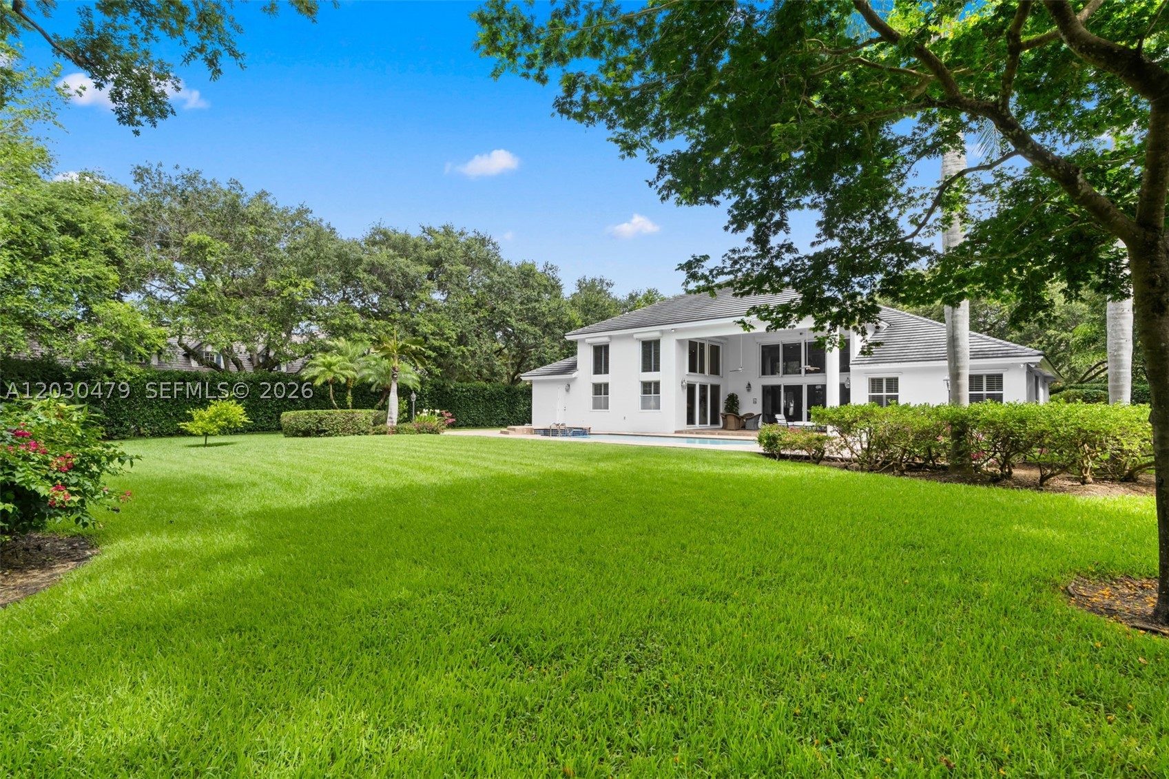 MARTIN SUBURBAN ACRES - Residential