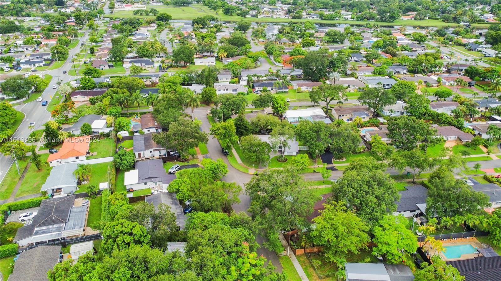 HEFTLER HOMES SUNSET PARK - Residential