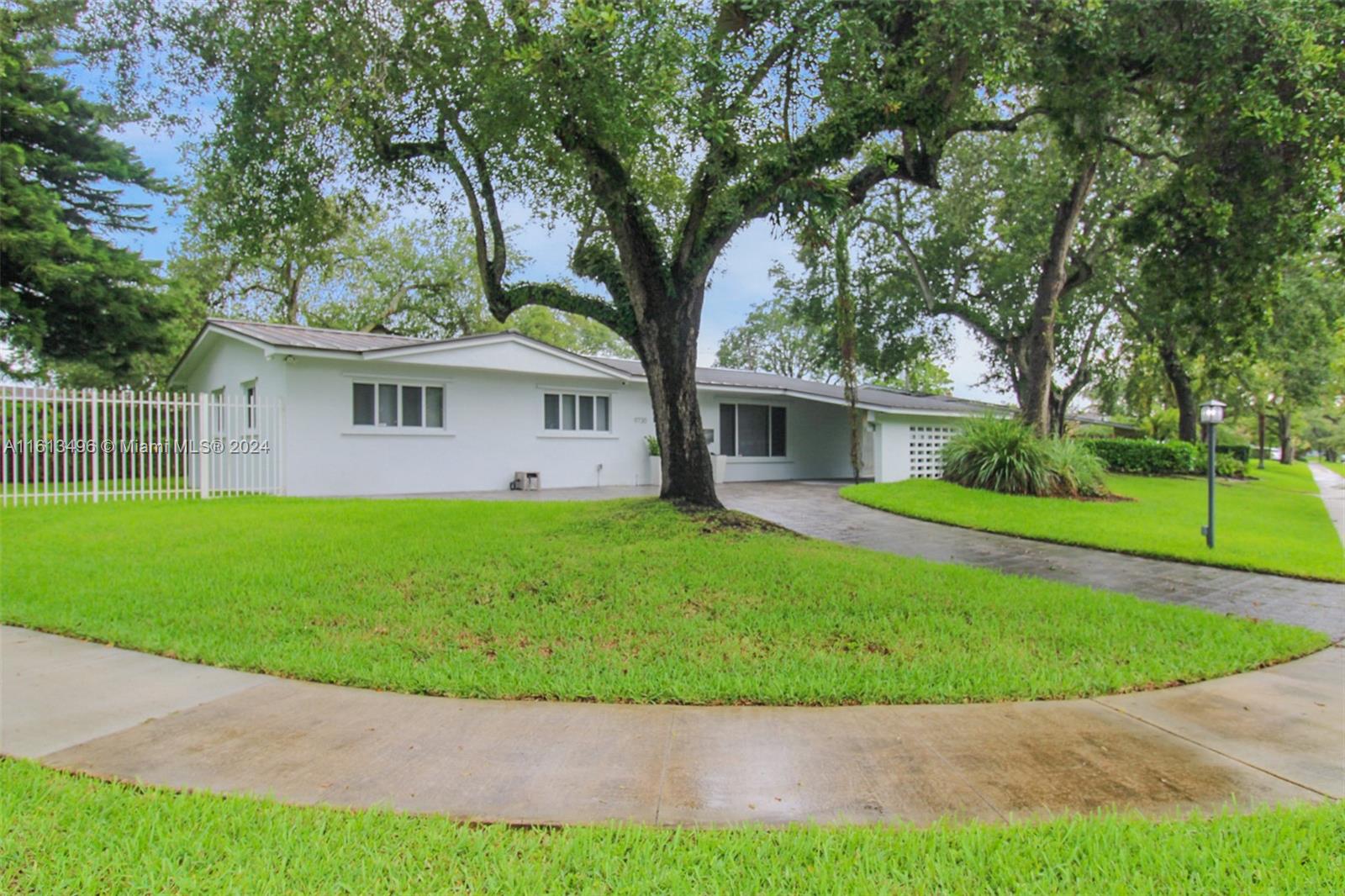 HEFTLER HOMES SUNSET PARK - Residential