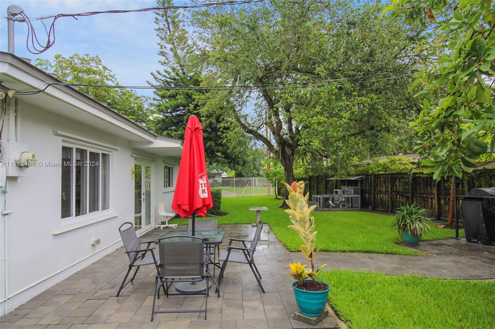 HEFTLER HOMES SUNSET PARK - Residential