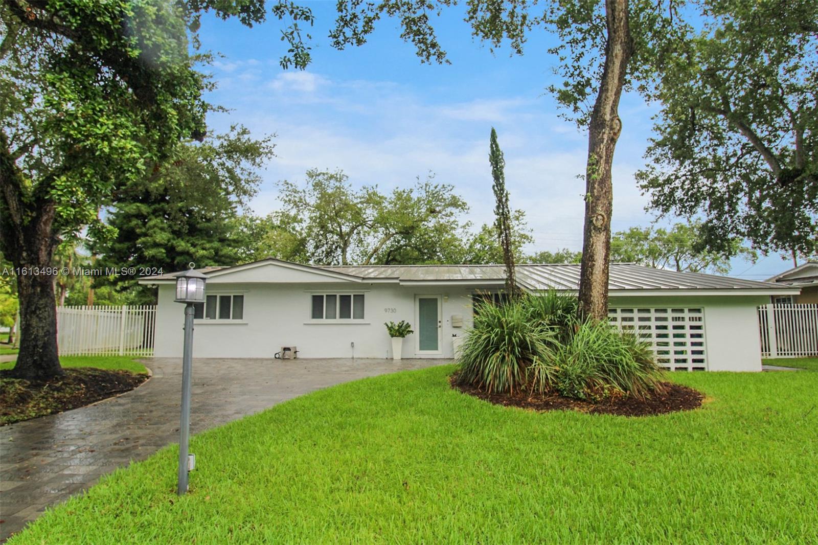 HEFTLER HOMES SUNSET PARK - Residential