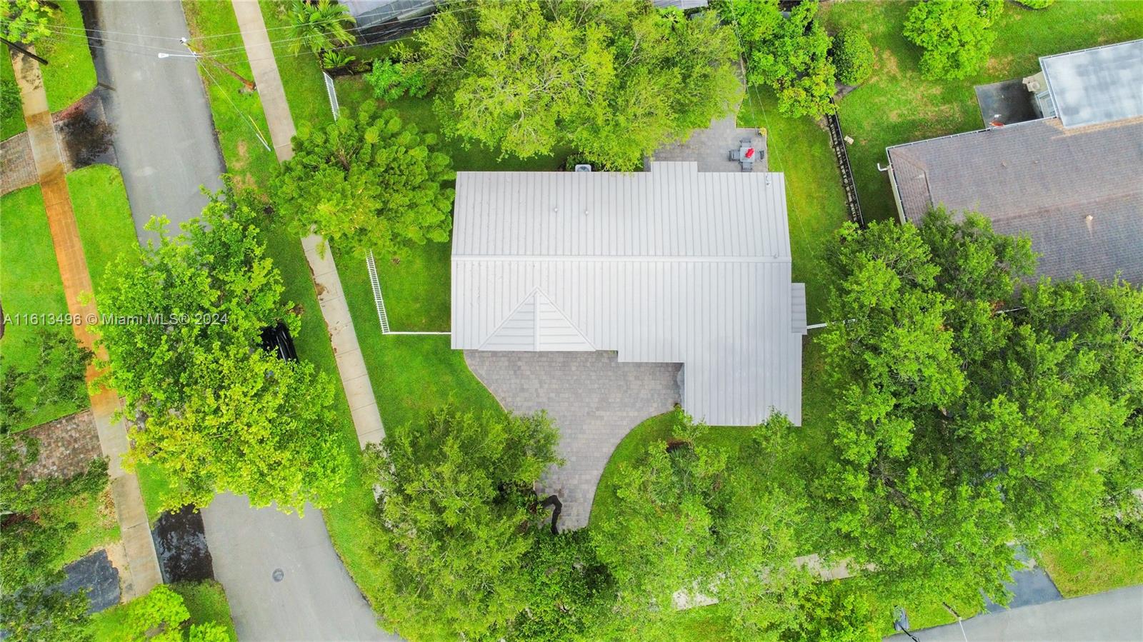 HEFTLER HOMES SUNSET PARK - Residential