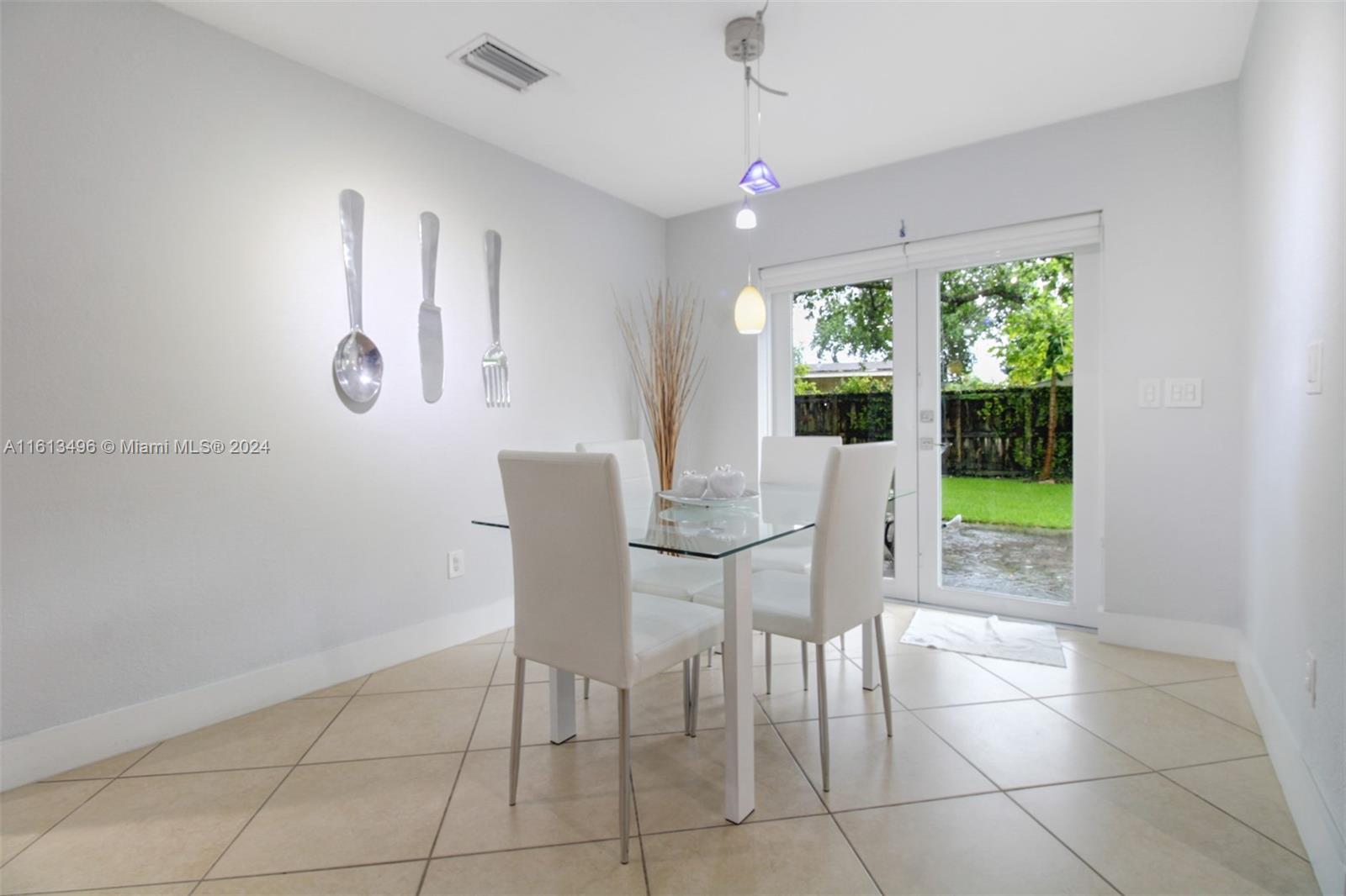 HEFTLER HOMES SUNSET PARK - Residential