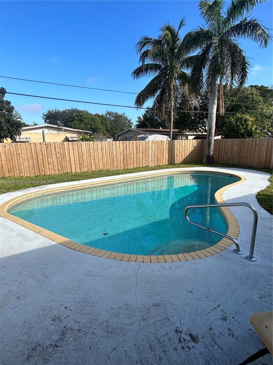PLAYLAND VILLAGE SEC 4 - Residential Lease