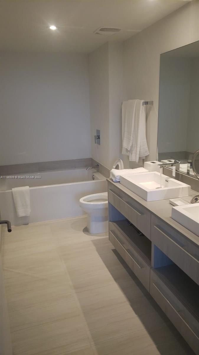 4010 SOUTH OCEAN CONDO HO - Residential
