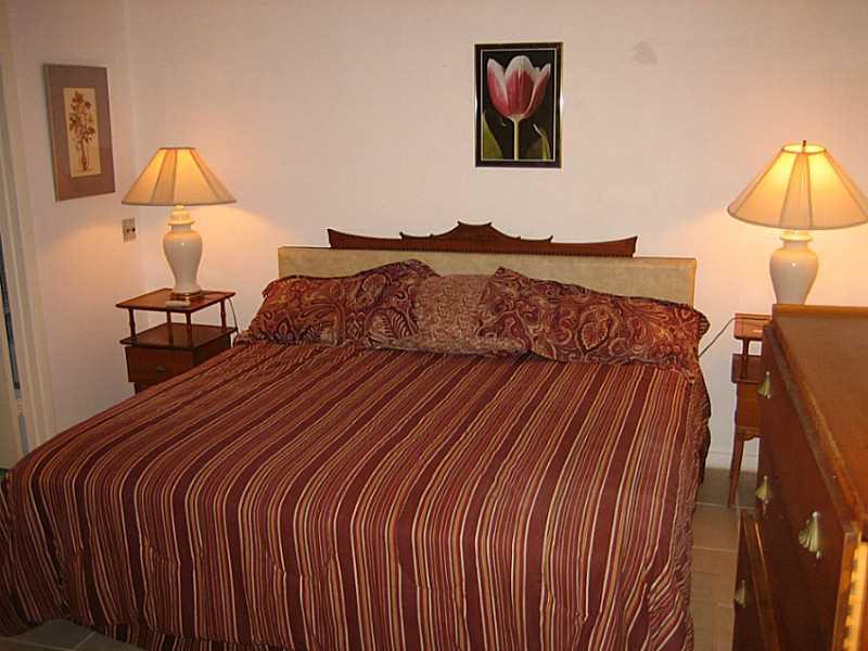 PRESCOTT J CONDO - Residential Lease