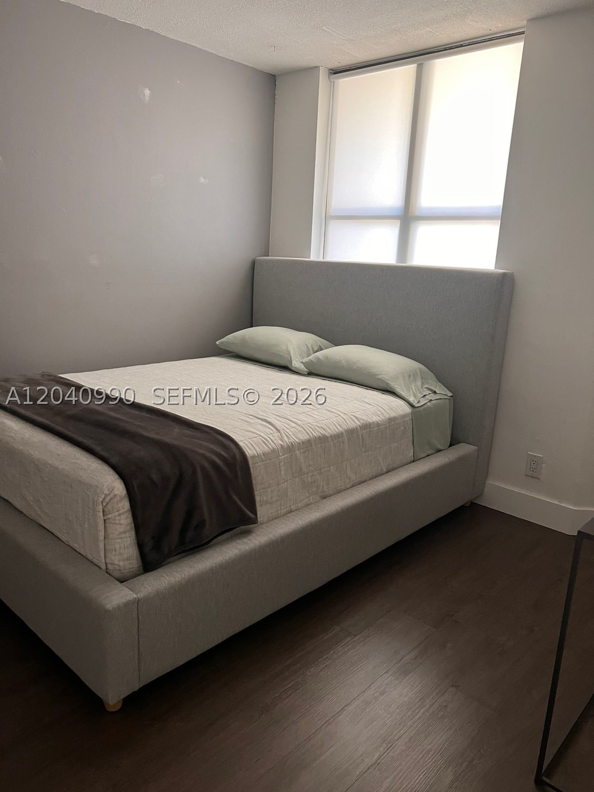 Biscayne Cove Condominium - Residential Lease