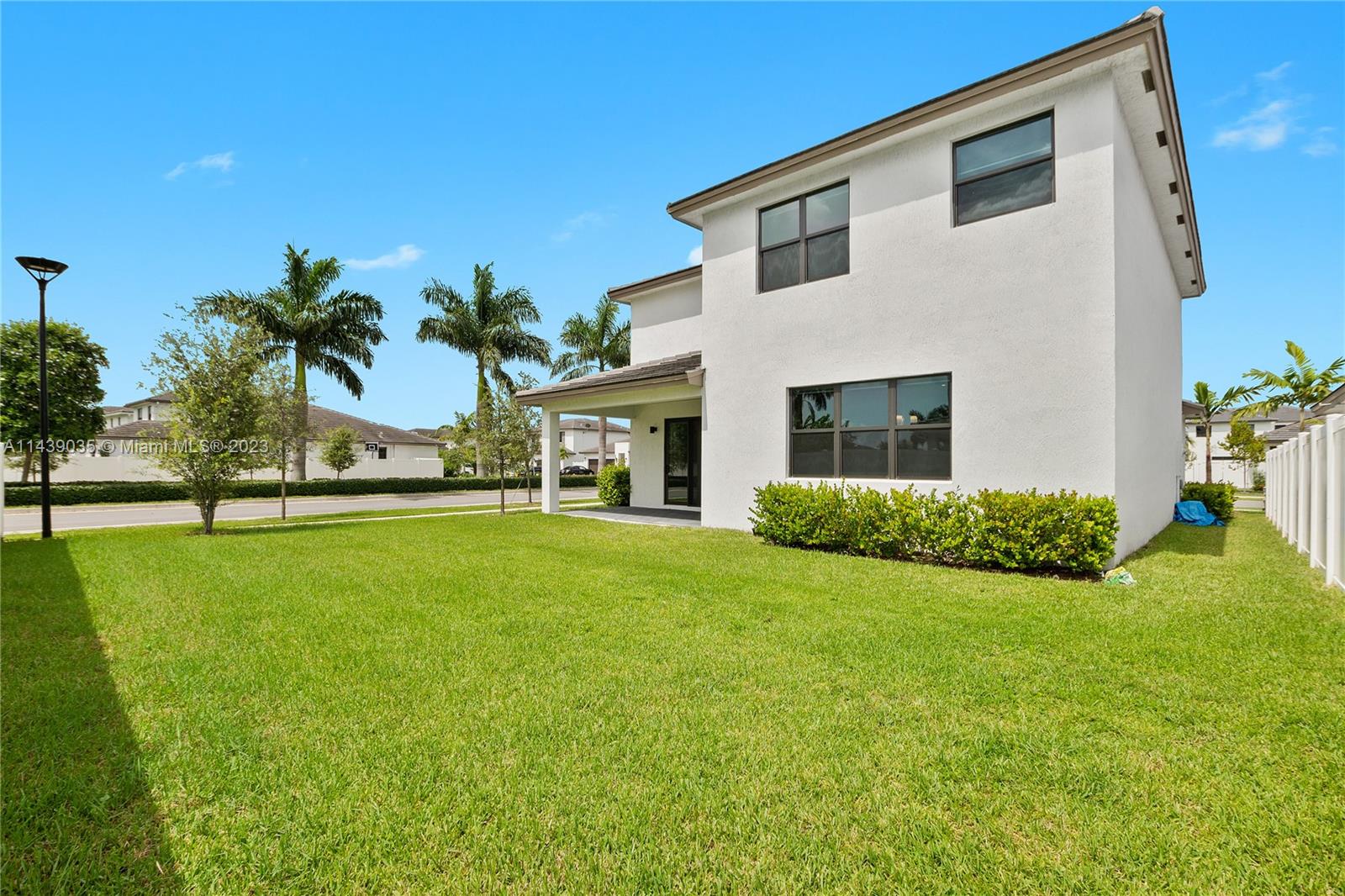MC RESIDENTIAL - Residential