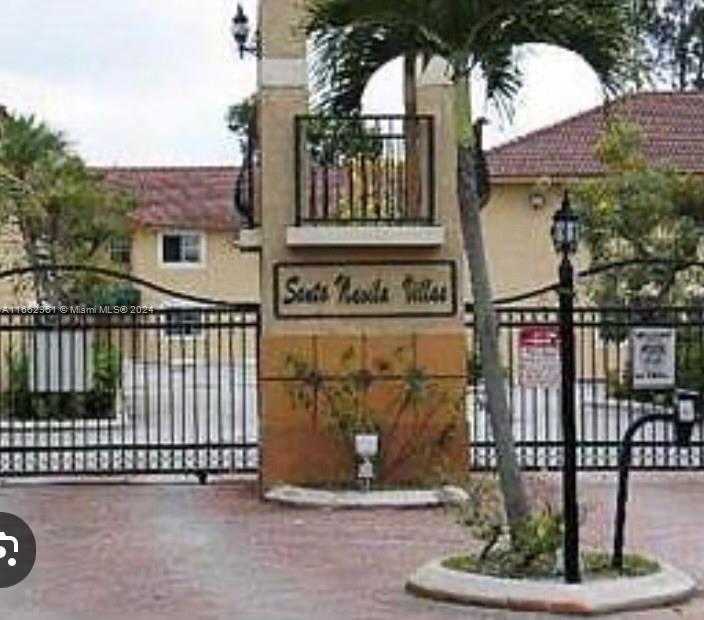 SANTA NAVILA VILLAS CONDO - Residential