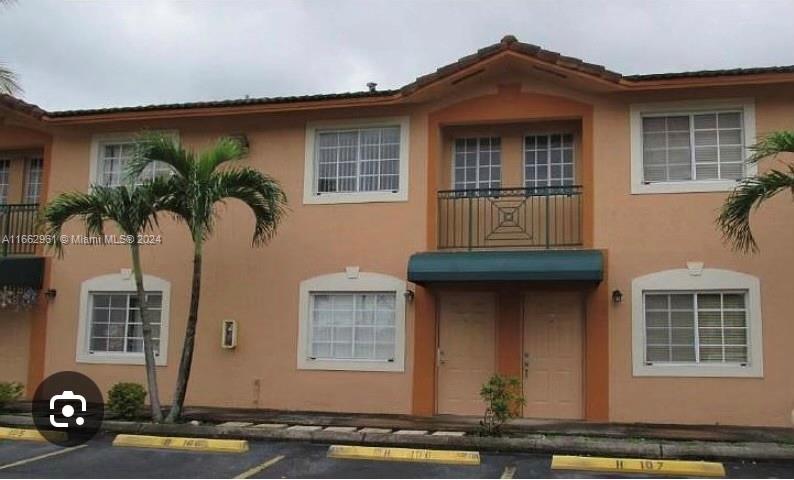 SANTA NAVILA VILLAS CONDO - Residential