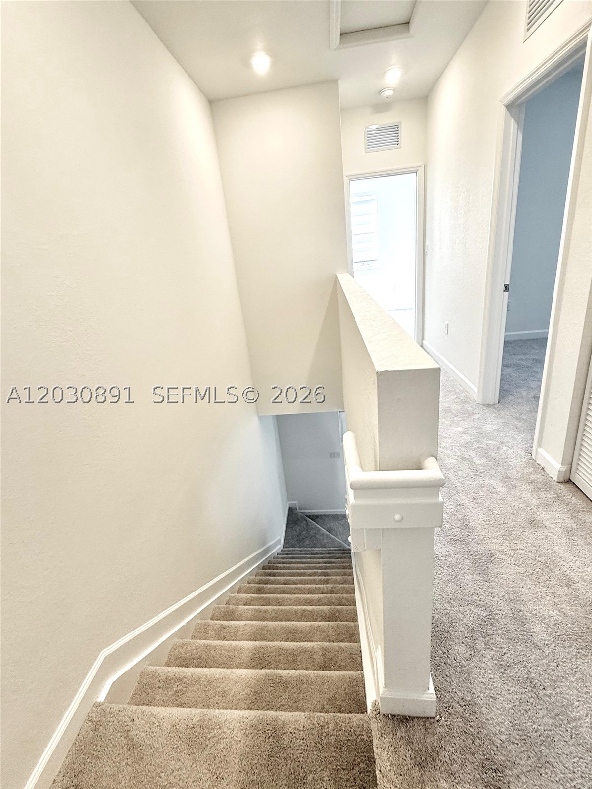 F& F DEVELOPERS - Residential