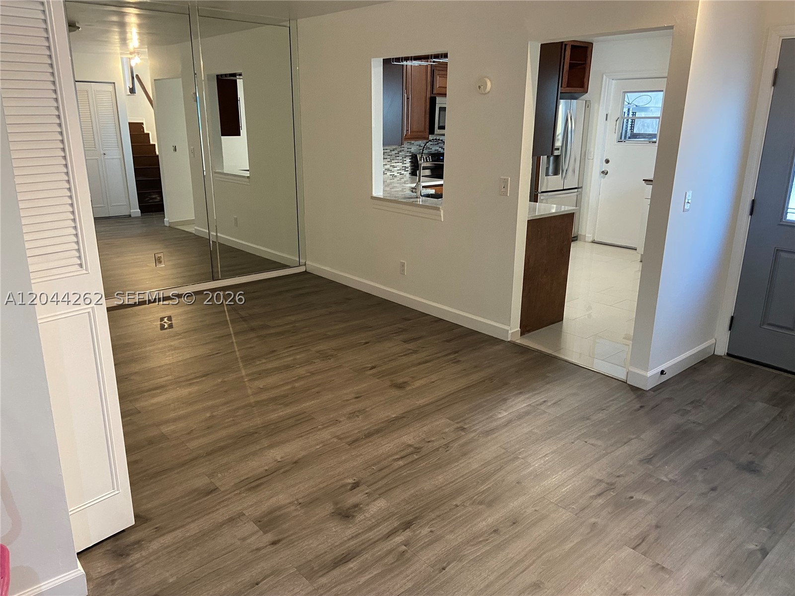 EDGEMERE - Residential