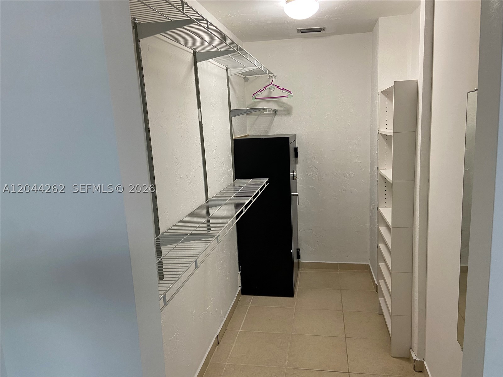 EDGEMERE - Residential
