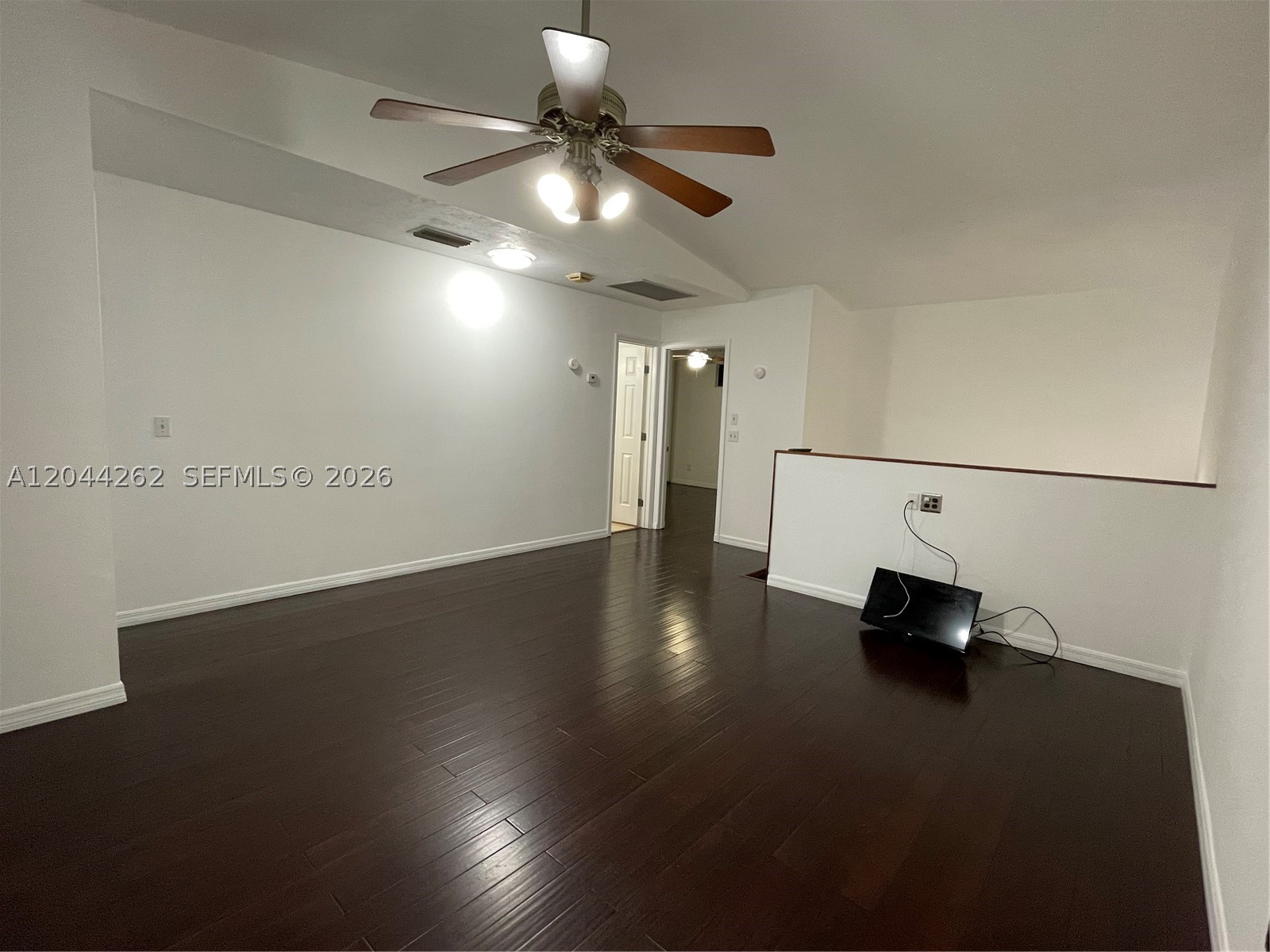 EDGEMERE - Residential