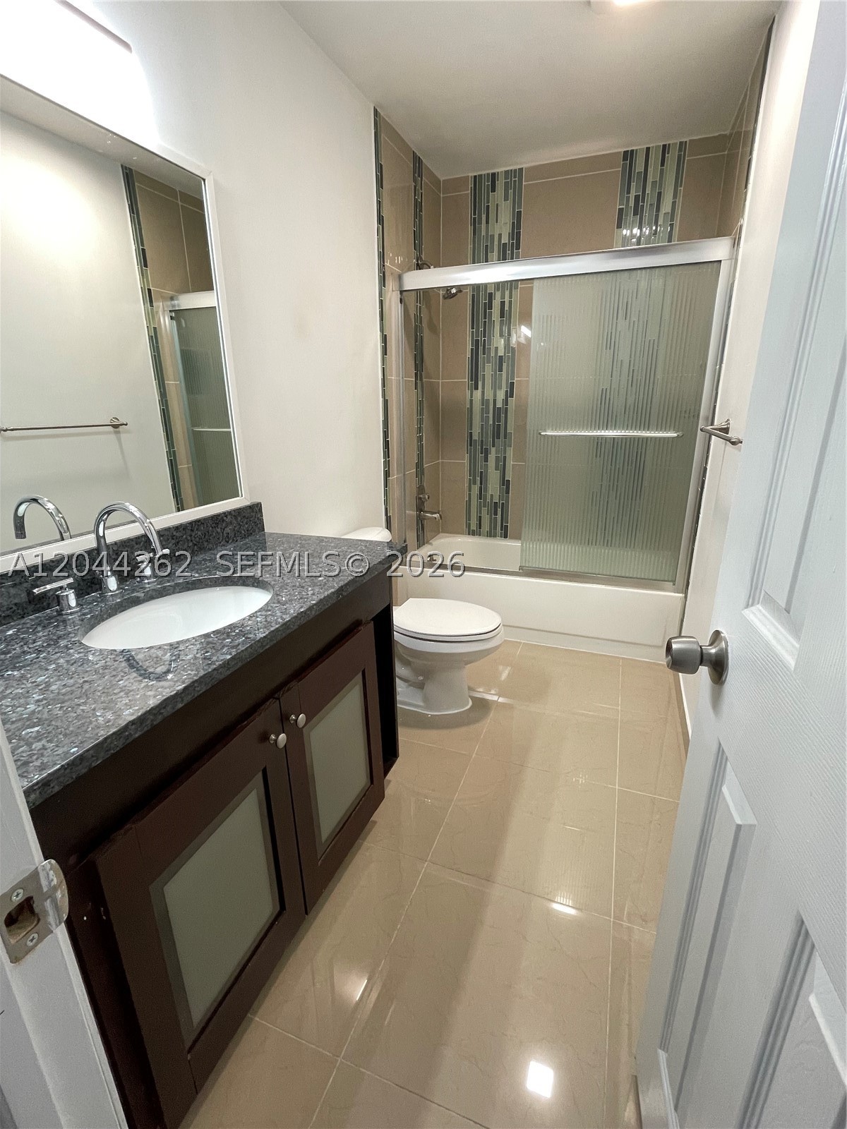 EDGEMERE - Residential